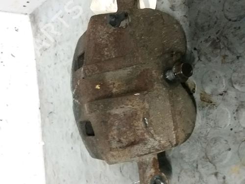 Used Right front brake caliper HYUNDAI SANTA FÉ I (SM) 2.0 CRDi 4x4 (125 hp) 14884564