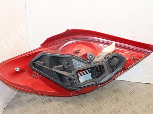 Used Right taillight Right taillight 37675618 37675618