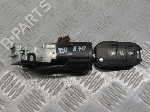 Used Ignition barrel PEUGEOT 208 I (CA_, CC_) 1.2 VTI 82 (82 hp) 9385155