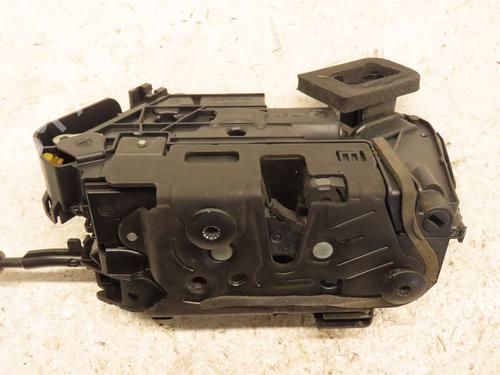 Used Front right lock VW GOLF VII (5G1, BQ1, BE1, BE2) 1.6 TDI (115 hp) 29016239