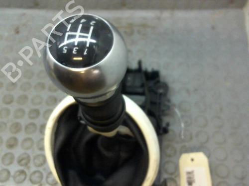Gear lever RENAULT TWINGO III (BCM_, BCA_) 0.9 TCe 90 (BCM9, BCM2) | BP9384159M90 