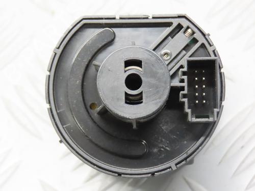 Headlight switch SEAT LEON (5F1) 2.0 TDI | BP31030546I24 