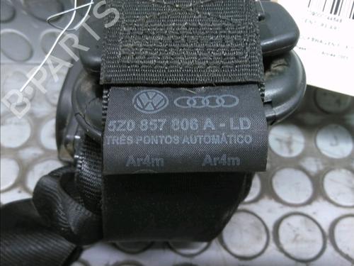 Høyre bak beltestrammer VW FOX Hatchback (5Z1, 5Z3, 5Z4) 1.4 TDI (70 hp) 17779923