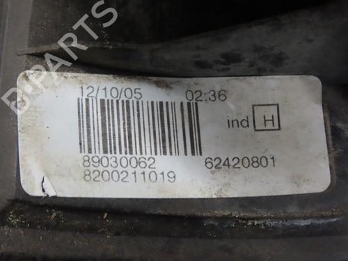 right-taillight-dacia-logan-ls_-2004-27488916 main image