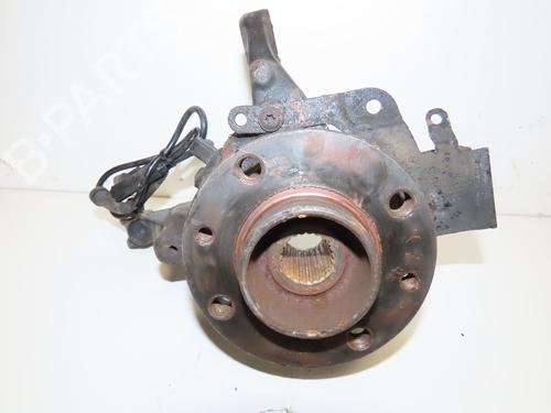Used Left front steering knuckle Left front steering knuckle RENAULT CLIO IV (BH_) 1.2 TCe 120 (BHM0) (120 hp) 32740085 32740085
