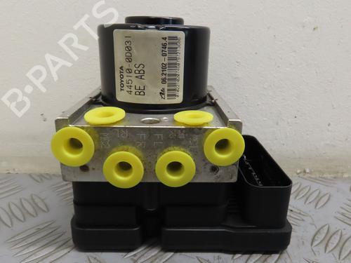ABS pump TOYOTA YARIS (_P9_) 1.4 D-4D (NLP90_, NLP90R) | BP19578187M43