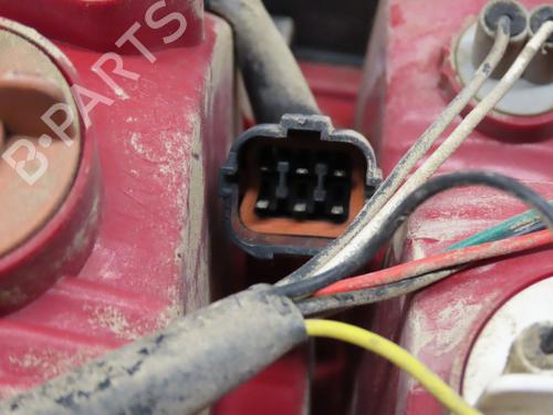 Used Left taillight KIA SPORTAGE II (JE_, KM_) 2.0 CRDi 4WD (113 hp) 21522984