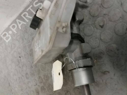 Used Brake master cylinder PEUGEOT 206 Hatchback (2A/C) 1.4 i (75 hp) 9380675