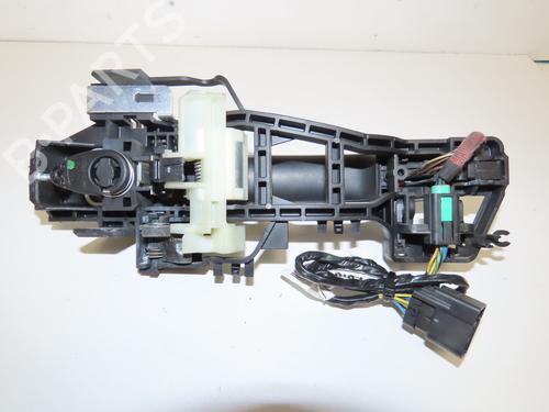 Used Front left exterior door handle Front left exterior door handle FORD KUGA II (DM2) 2.0 TDCi (150 hp) 35475957 35475957