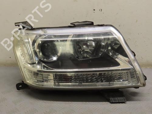 Used Right headlight SUZUKI GRAND VITARA II (JT, TE, TD) 1.9 DDiS All-wheel Drive (JT419, TD44, JB419WD, JB419XD,... (129 hp) 23099097