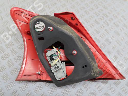 Højre baglygte TOYOTA YARIS (_P9_) 1.4 D-4D (NLP90_, NLP90R) | BP21180568C35 