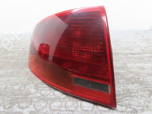 Left taillight AUDI A4 B7 (8EC) 2.0 TDI 16V | BP17782897C34 