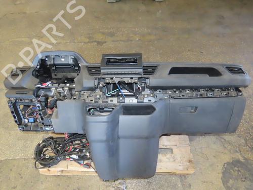 Used Dashboard Dashboard 38182698 38182698