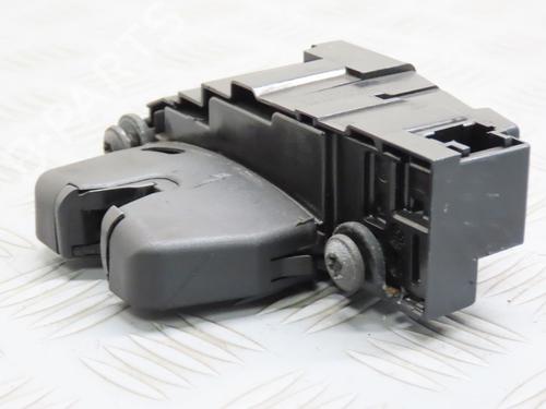 Tailgate lock PEUGEOT 3008 I MPV (0U_) 2.0 HDi 150 / BlueHDi 150 | BP21113360C101 