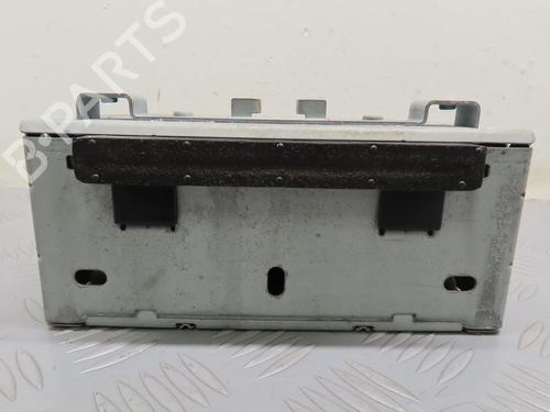 Bilradio FORD FIESTA VI (CB1, CCN) 1.6 TDCi (95 hp) 17779811