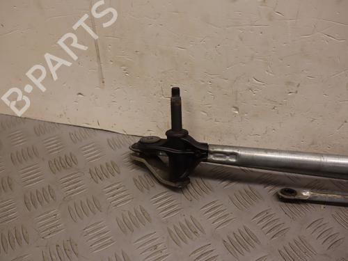 Used Front wipers mechanism Front wipers mechanism 36681307 36681307