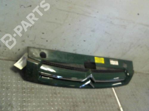 Used Grille CITROËN BERLINGO / BERLINGO FIRST Box Body/MPV (M_) 1.6 HDI 75 (MB9HW) (75 hp) 9378771