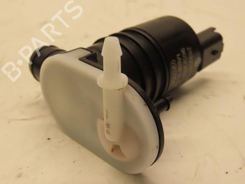 Used Washer pump RENAULT KADJAR (HA_, HL_) 1.2 TCe 130 (HLMR) (130 hp) 29345904