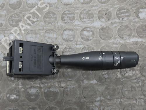 Used Headlight switch PEUGEOT 106 II (1A_, 1C_) 1.4 i (75 hp) 17779592