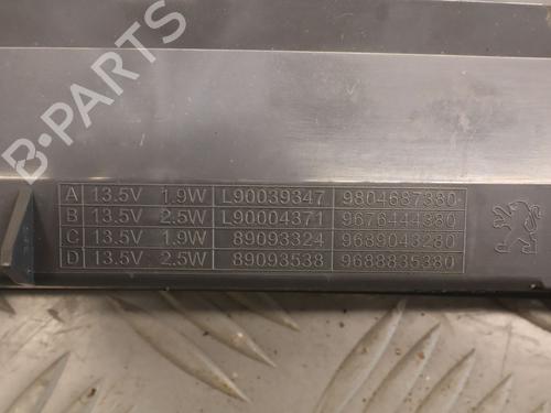 Used Third brake light Third brake light PEUGEOT 208 I (CA_, CC_) 1.6 HDi / BlueHDi 75 (75 hp) 33031643 33031643