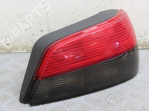 Højre baglygte PEUGEOT 306 Hatchback (7A, 7C, N3, N5) 1.8 16V (110 hp) 26657404