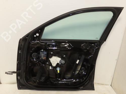 Used Right front door Right front door 38527030 38527030
