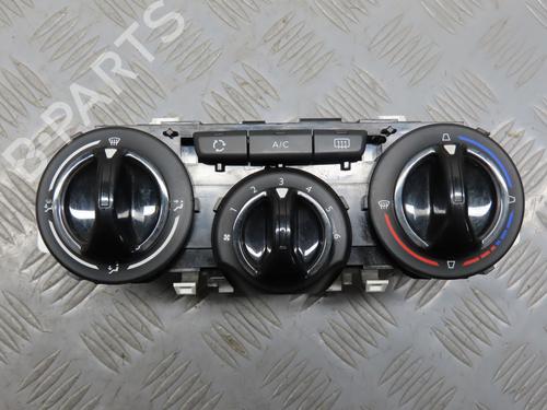 Used Climate control PEUGEOT 208 I (CA_, CC_) 1.6 BlueHDi 100 (100 hp) 22774851