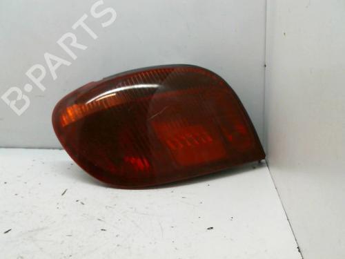 Used Left taillight TOYOTA YARIS (_P1_) 1.4 D-4D (NLP10_, NLP10R) (75 hp) 23155924