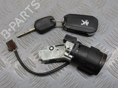 Used Ignition barrel PEUGEOT 208 I (CA_, CC_) 1.4 HDi (68 hp) 17857416