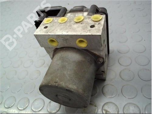 Used ABS pump MERCEDES-BENZ B-CLASS Sports Tourer (W245) B 180 CDI (245.207) (109 hp) 9619794