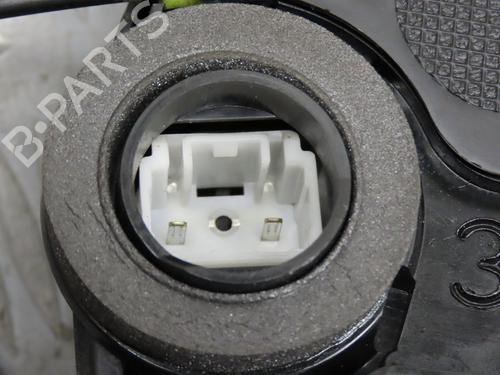 rear-right-lock-toyota-yaris-_p9_-2005-2006-2007-2008-2009-2010-2011-2012-2013-2014-27488772 main image