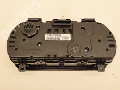 Kombinert Instrument RENAULT MEGANE IV Hatchback (B9A/M/N_) 1.2 TCe 130 (B9MR) (130 hp) 29380246