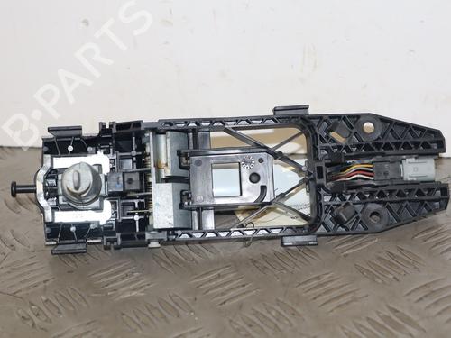 front-left-exterior-door-handle-vw-tiguan-5n_-2007-2008-2009-2010-2011-2012-2013-2014-2015-2016-2017-2018-38570569 main image
