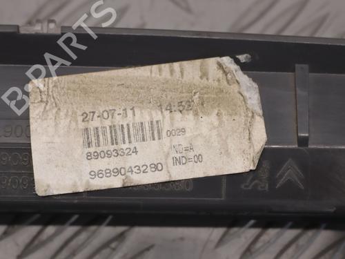third-brake-light-citroen-c4-ii-nc_-2009-35747913 main image