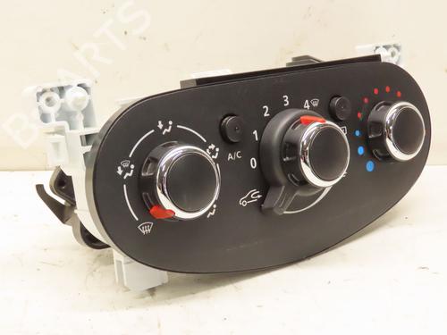 climate-control-dacia-sandero-ii-2012-29757705 main image