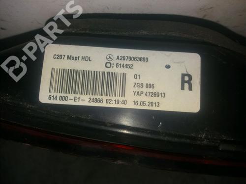 Rear fog light MERCEDES-BENZ E-CLASS Coupe (C207) E 220 CDI / d (207.302, 207.301) | BP9379794C37 