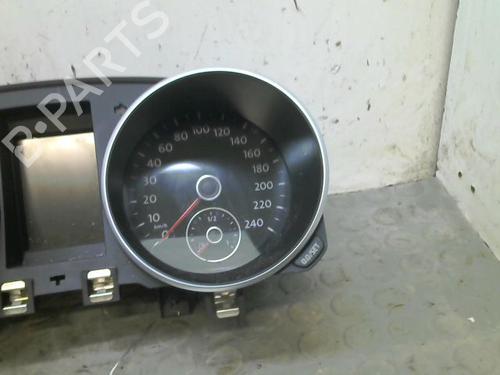 Used Instrument cluster Instrument cluster VW GOLF VI (5K1) 1.6 TDI (105 hp) 9380190 9380190