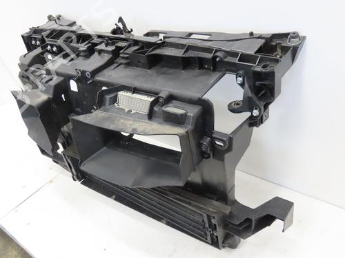 Used Front bumper reinforcement RENAULT MEGANE IV Hatchback (B9A/M/N_) 1.2 TCe 130 (B9MR) (130 hp) 29380262