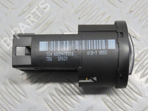 Headlight switch VW POLO (9N_, 9A_) 1.2 | BP17779349I24 