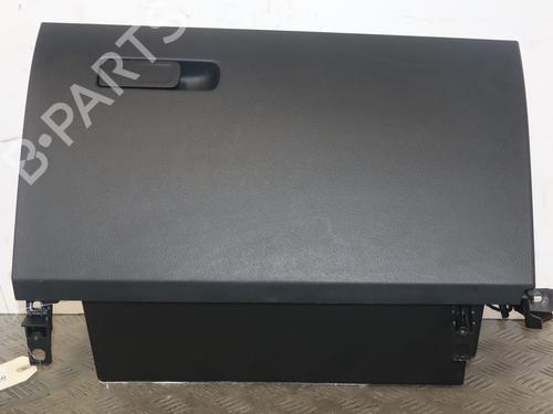 Used Glove box Glove box 38973458 38973458