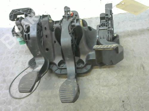 Used Pedal Pedal PEUGEOT BIPPER (AA_) 1.4 HDi (68 hp) 9380225 9380225