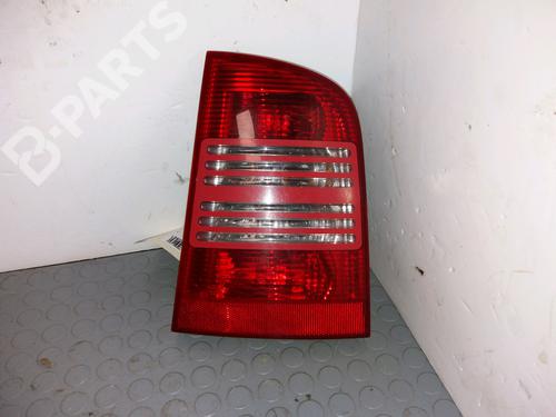 Høyre baklys SKODA OCTAVIA I Combi (1U5) 1.9 TDI (90 hp) 10356707