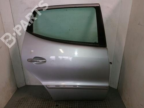 Puerta trasera derecha MERCEDES-BENZ A-CLASS (W168) A 170 CDI (168.009, 168.109) (95 hp) 168730200528