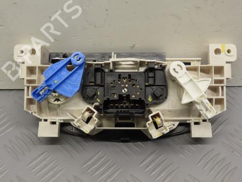 Used Climate control DACIA DUSTER (HS_) 1.5 dCi (HSMC) (107 hp) 30979247