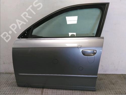 Used Left front door AUDI A4 B7 Avant (8ED) 2.0 TDI 16V (140 hp) 17780987