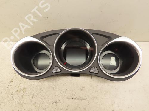 Instrument cluster CITROËN C4 Picasso II 2.0 BlueHDi 135 | BP30365889C47