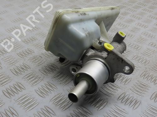 Used Brake master cylinder RENAULT TRAFIC II Van (FL) 2.5 dCi 135 (FL0D) (135 hp) 24119078