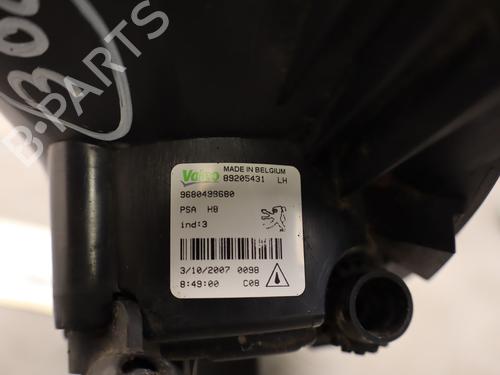 Used Left front fog light Left front fog light 36874380 36874380