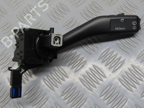 Used Steering column stalk SEAT LEON (1P1) 1.9 TDI (105 hp) 19653311