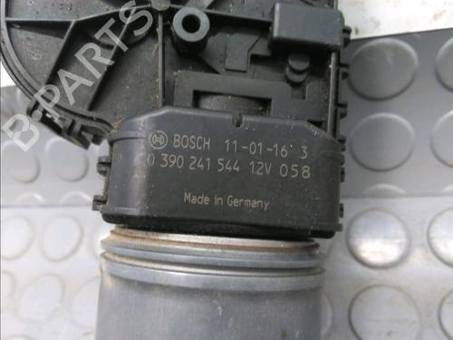 Used Front wiper motor DACIA SANDERO 1.2 16V (75 hp) 17783218
